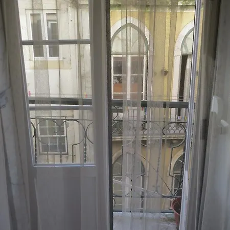 From Rosa 3 Apartmán Lisboa